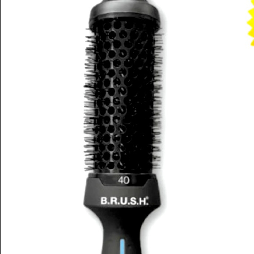 B.R.U.S.H  Thermal brush Size 30 - for medium to short hair/brand new/not used